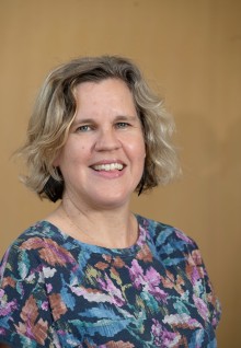 Dr. Meta van den Heuvel, Ontario